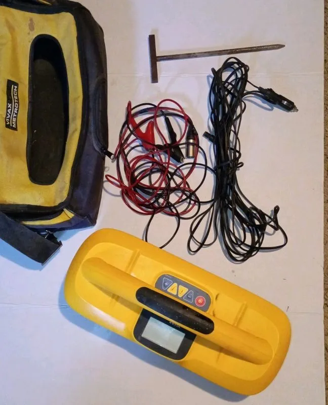 Генератор для трассоискателя Vivax MetroTech VX200-4 Transmitter Pipe Locator — фото лота 1