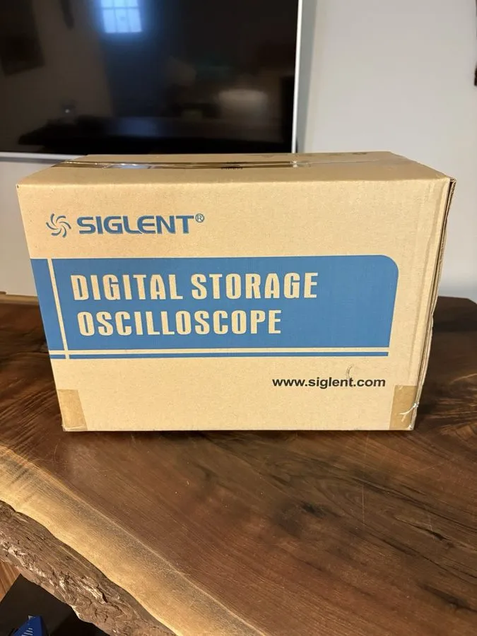 Осциллограф Siglent SDS1052DL 50 MHz Digital Storage Oscilloscope