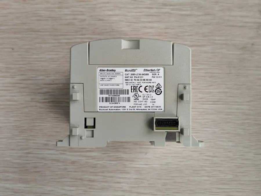 ПЛК Allen-Bradley 2080-LC50-24QBB Compact Controller