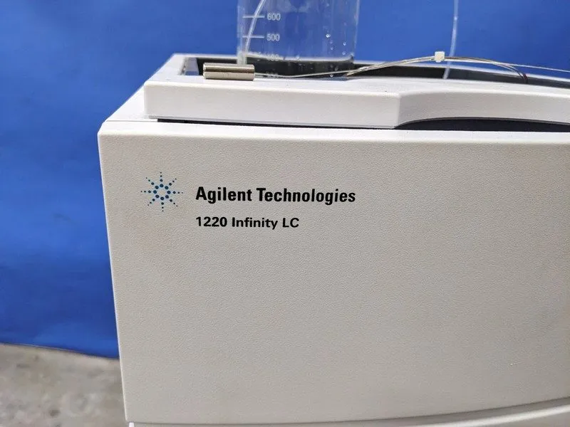 Хроматограф Agilent 1220 Infinity LC HPLC System G4286B