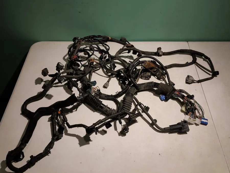 Электродвигатель 2001-2002 Lexus Is300 Main Engine Motor Wire Harness 82121-5310 — фото лота 1