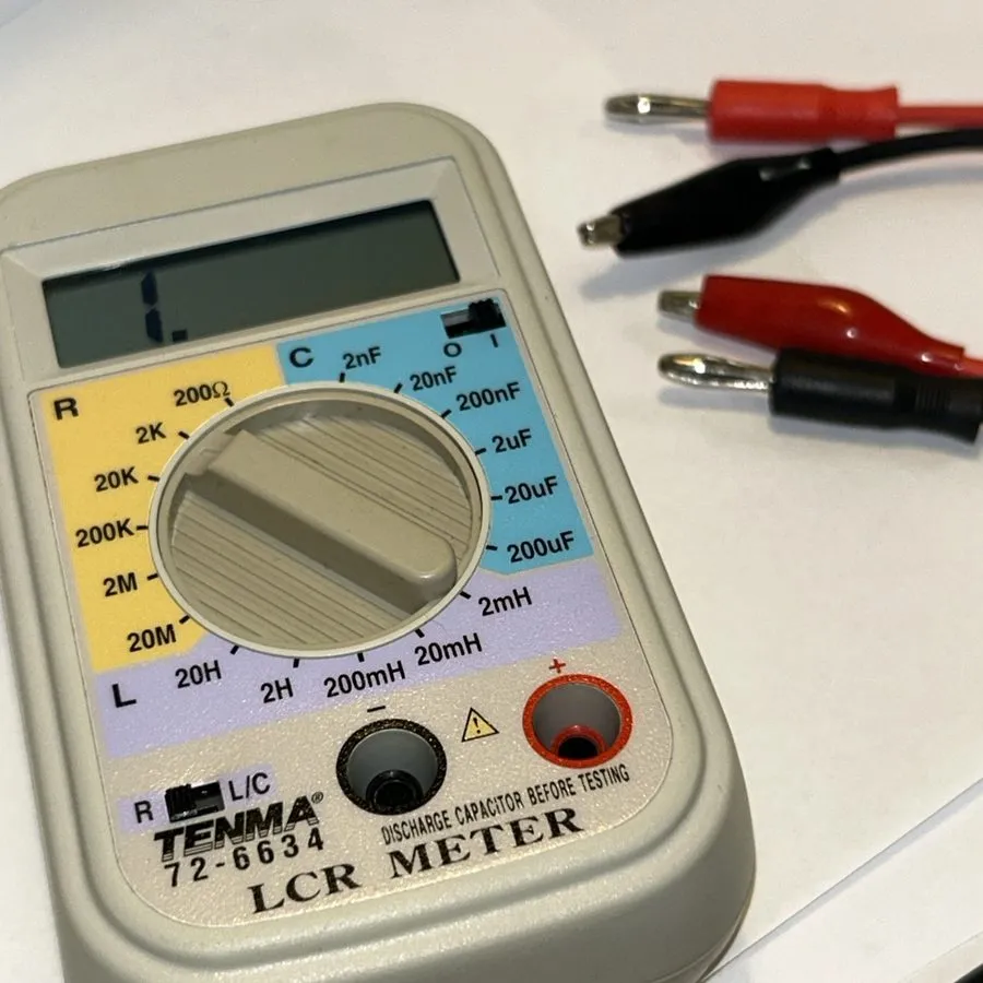 Тестер Tenma LCR Meter 72-6634 — фото лота 1