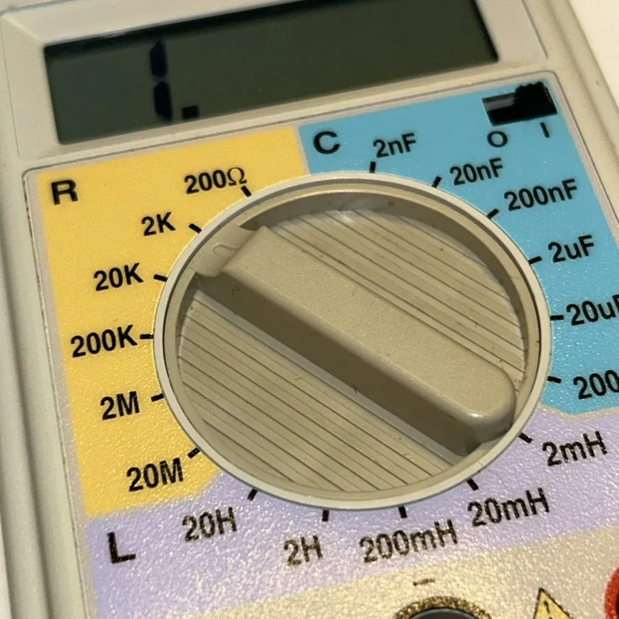 Тестер Tenma LCR Meter 72-6634 — фото лота 2