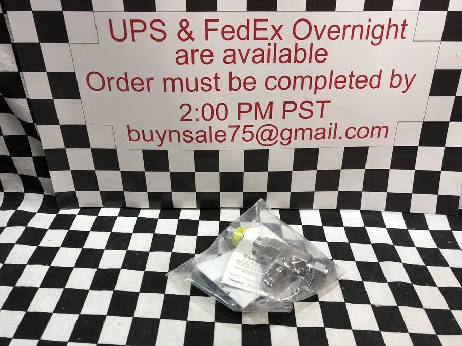 Клапан Swagelok SS-RL3S4 Low pressure valve shipping