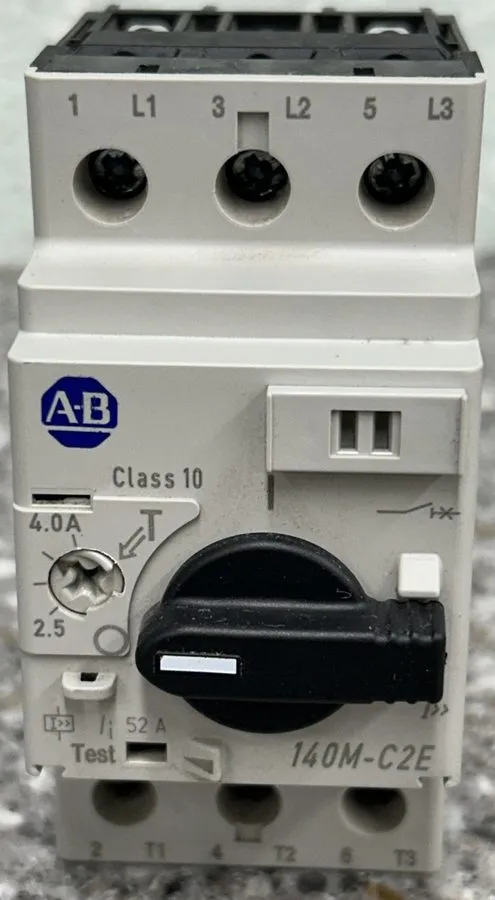 Автоматический выключатель Allen Bradley 140M-C2E-B40 Motor Protection Circuit B