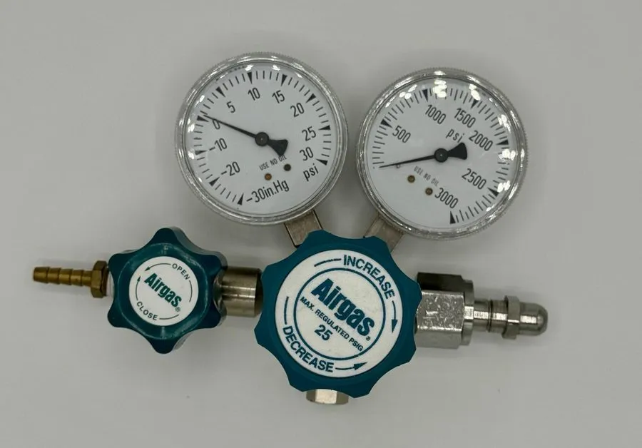 Трубопроводная арматура Airgas Stainless Steel Pressure Regulator Y11-D244A Spec