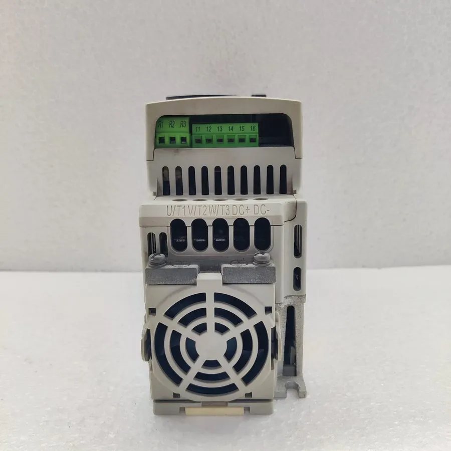 Частотный преобразователь Allen-Bradley 22F-D4P2N103 PowerFlex4M AC Drive 1.5 kW