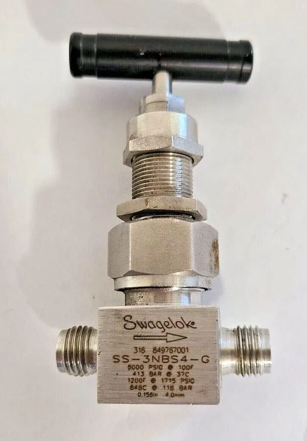 Клапан 1- Swagelok Severe Service Needle Valve, 1/4" OD Tube, SS-3NBS4-G