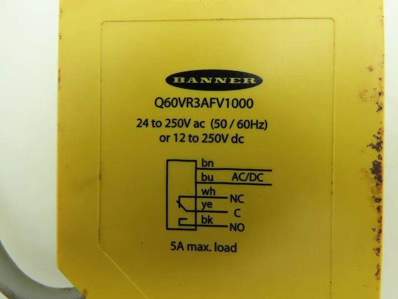 Фотоэлектрический датчик Banner Q60VR3AFV1000 Photoelectric Sensor 24-250VAC 12-