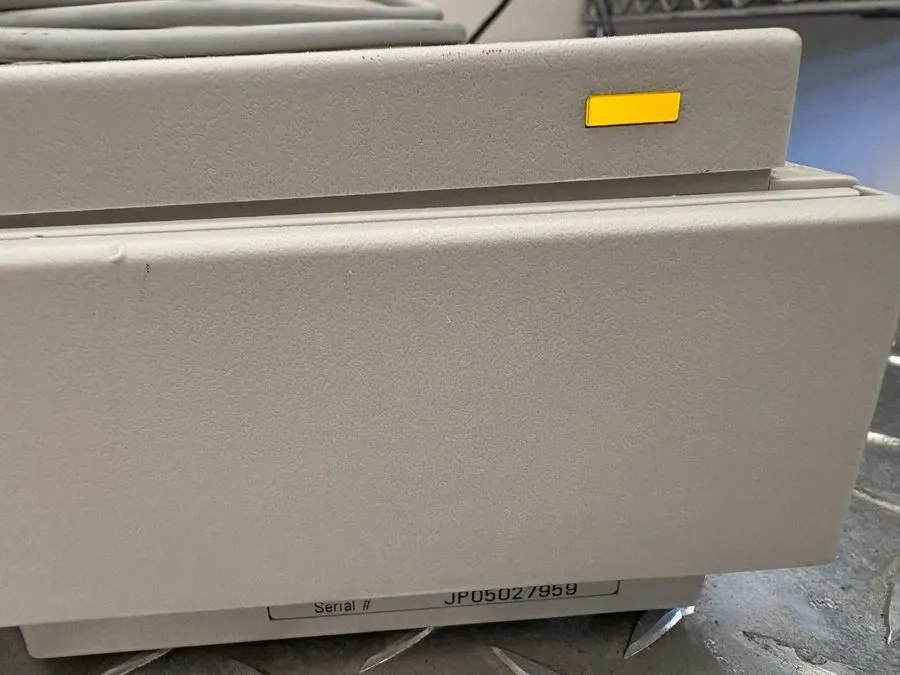 Хроматограф Agilent G1322A HPLC 4-CH Vacuum Degasser