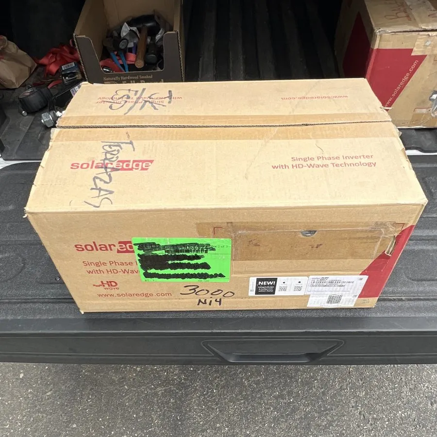 Инвертор SolarEdge SE3000H-US000BNI4 3.0kW 240VAC Grid-Tie String Inverter