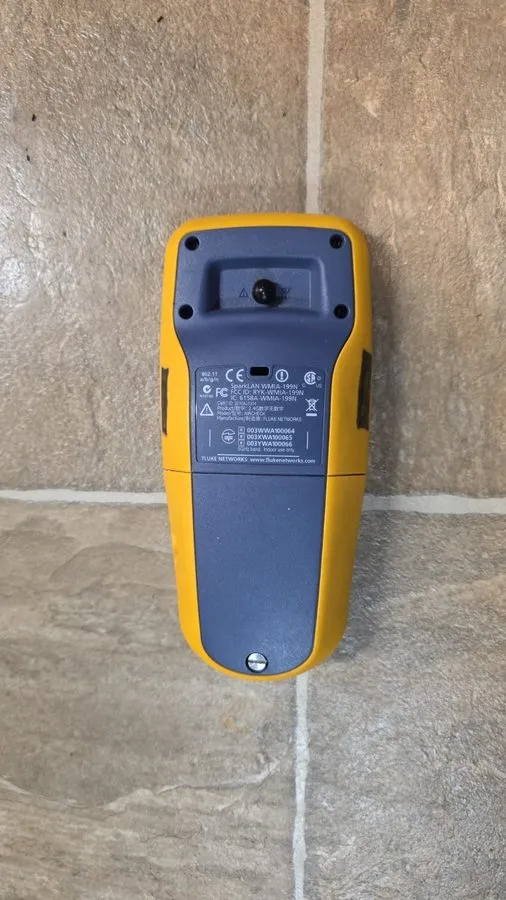 Тестер Fluke Networks AirCheck Wi-Fi Tester WMIA-199N 802.11 a/b/g/n FCC RYK-WMI — фото лота 1