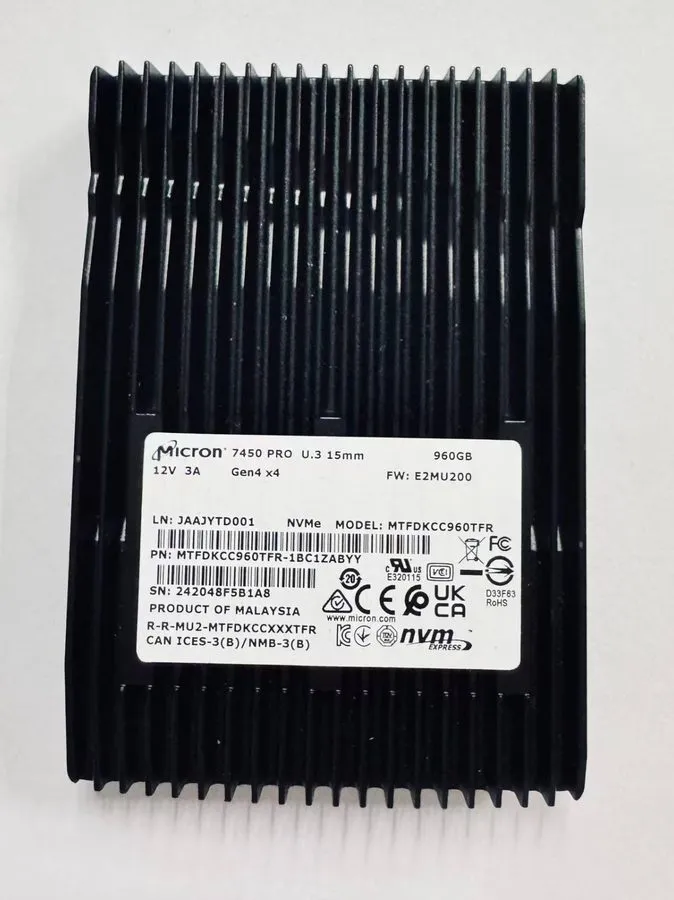 SSD-накопитель Micron 7450 PRO 960GB U.3 15mm PCIe 4.0 NVMe Enterprise SSD MTFDK