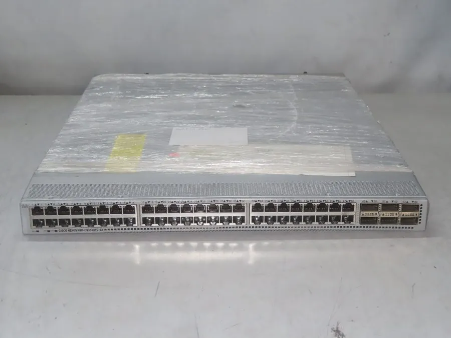 Трансивер Cisco Nexus N9K-C93108TC-EX Port E 1/1 is dead