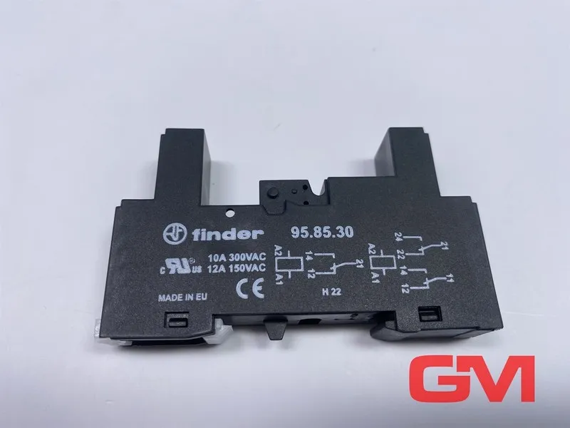 Колодка реле Finder Relay Socket 95.85.30 Schraubfassung 81.9x15.5x46.8mm