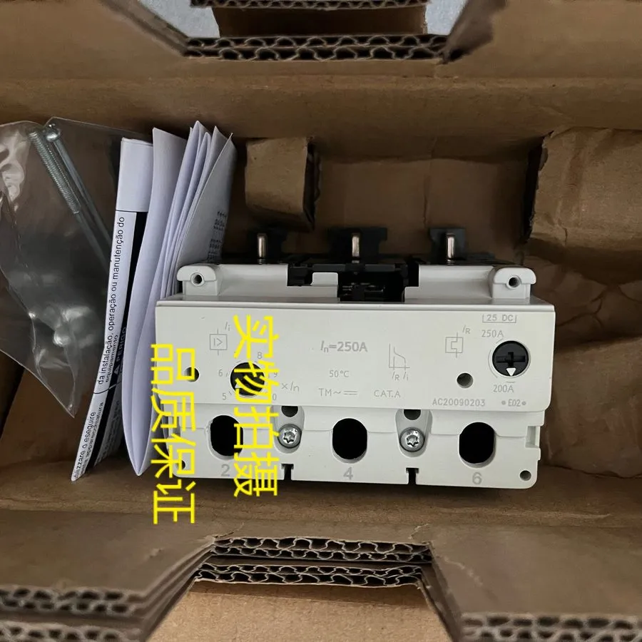 Автоматический выключатель Siemens Over-current Tripper Circuit Breaker 3VL9325-