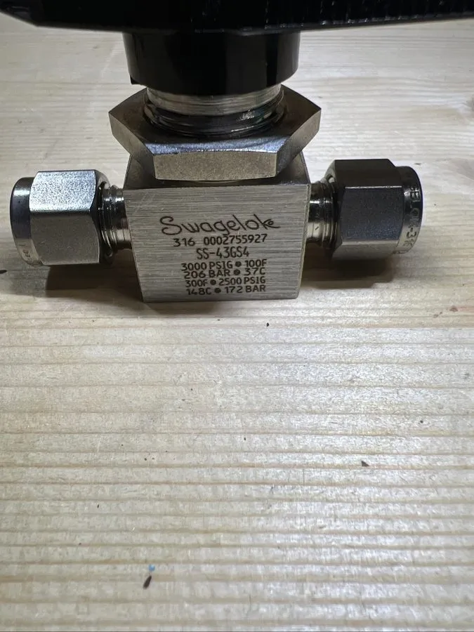 Клапан Swagelok 40G Series Ball Valve 1/4 in. (SS-43GS4)
