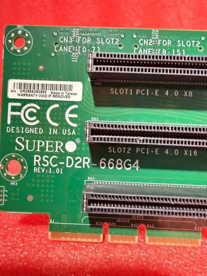 Райзер-плата Supermicro RSC-D2R-668G4 2U Riser Card 2x PCIe 4.0 x16 1x PCIe x8