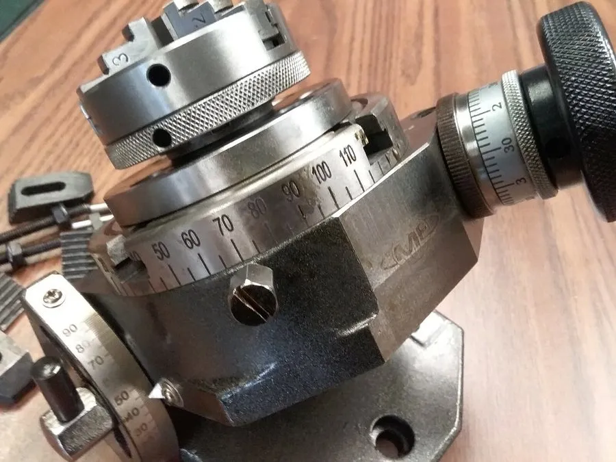 Поворотный стол 4" PRECISION TILTING ROTARY TABLE w. 3"/65mm 3-jaw chuck Part#TT