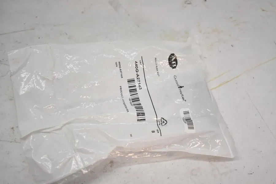 Реле безопасности 440G-A27143 Allen-Bradley Guardmaster Safety Switch — фото лота 1