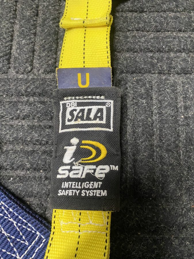 Жгут проводов DBI SALA Intelligent Safety System Harness U Model 1102000 Manufac