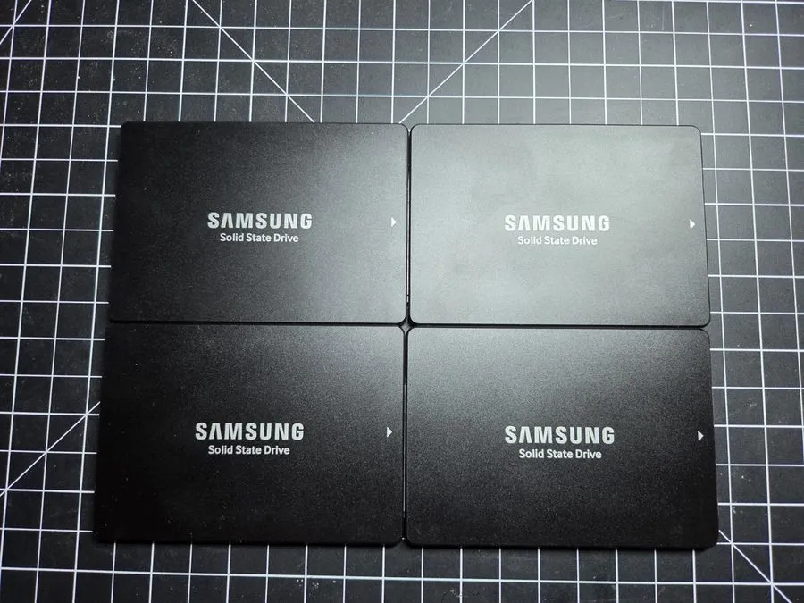 SSD-накопитель Samsung PM863a 960GB 2.5in SATA III V-NAND SSD MZ-7LM960NE0 healt — фото лота 1