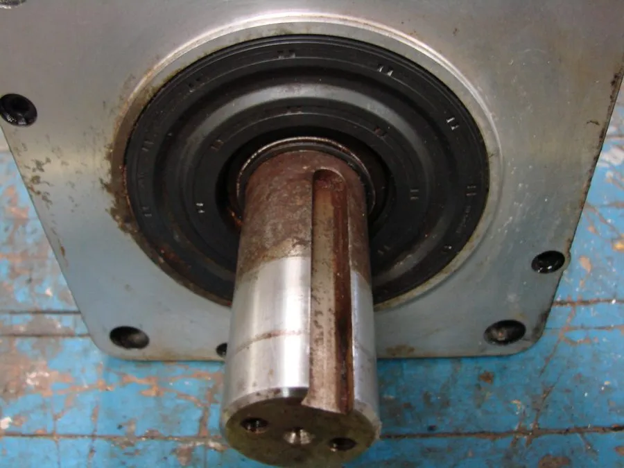 Серводвигатель FANUC AC SERVO MOTOR a12/3000 A06B-0143-B075
