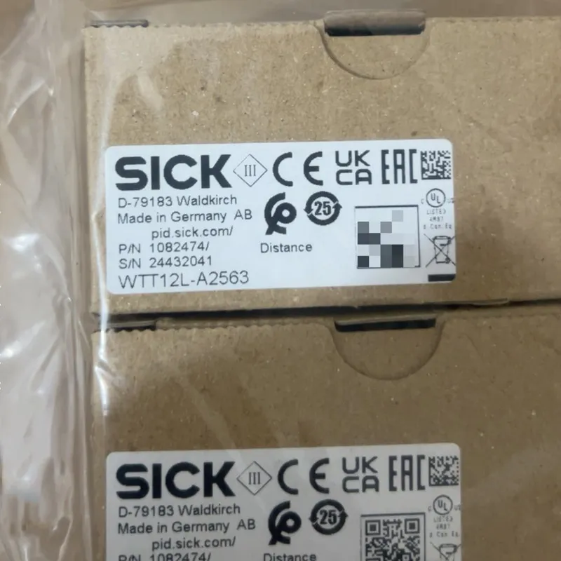 Фотоэлектрический датчик Sick WTT12L-A2563 Photoelectric Sensor
