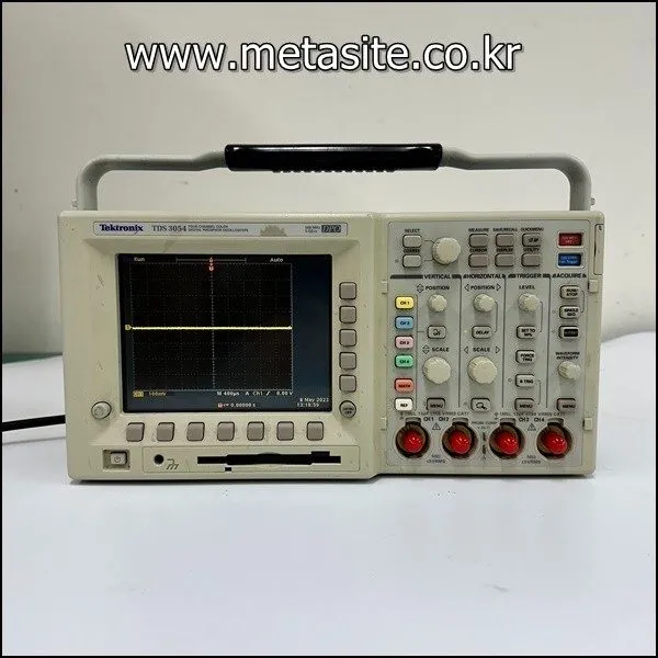 Осциллограф TDS3054 Tektronix Digital Phosphor Oscilloscope_B014950
