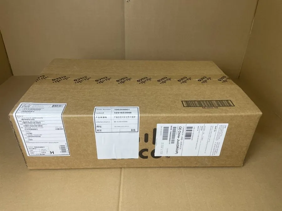 Коммутатор Cisco Catalyst 2960 Plus Series WS-C2960+24TC-L 24-Port 10/100 Switch