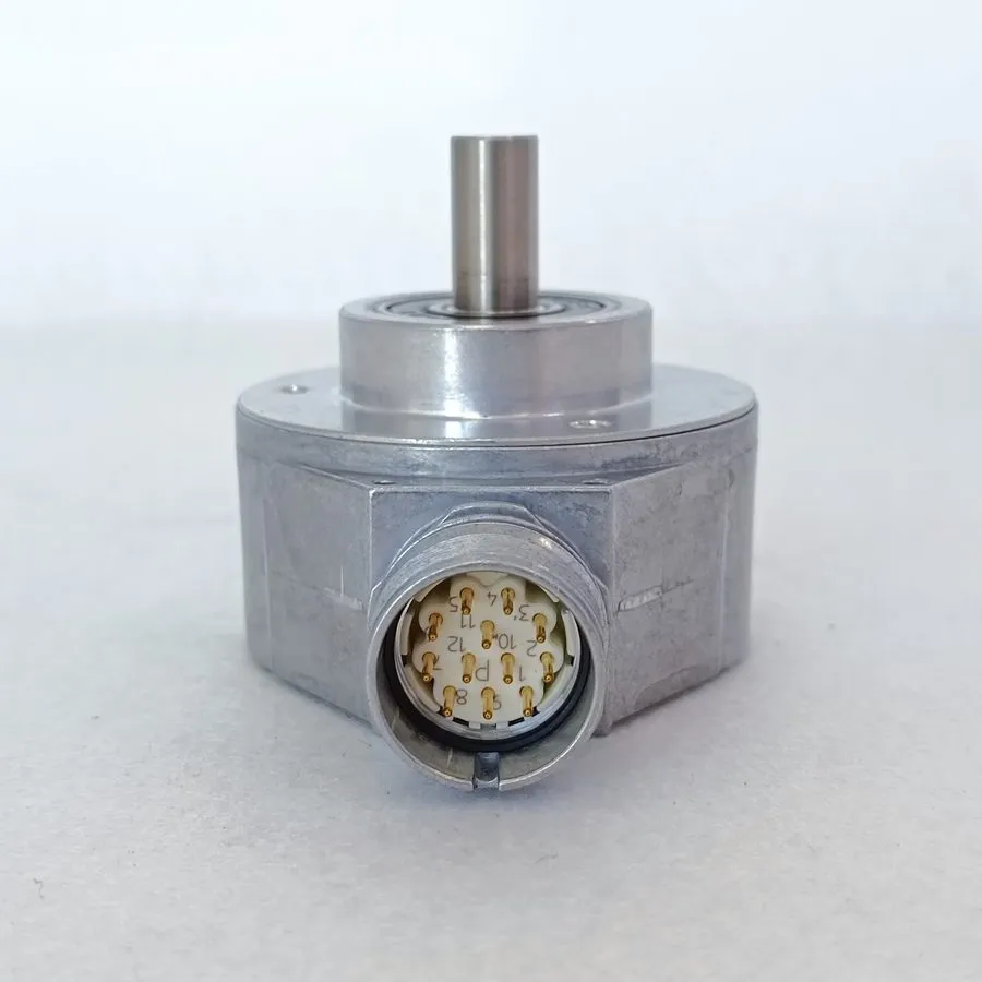 Энкодер SICK DFS60E-S4WA00720 720-Pulse Incremental Encoder M23 IP67 1065194 — фото лота 2