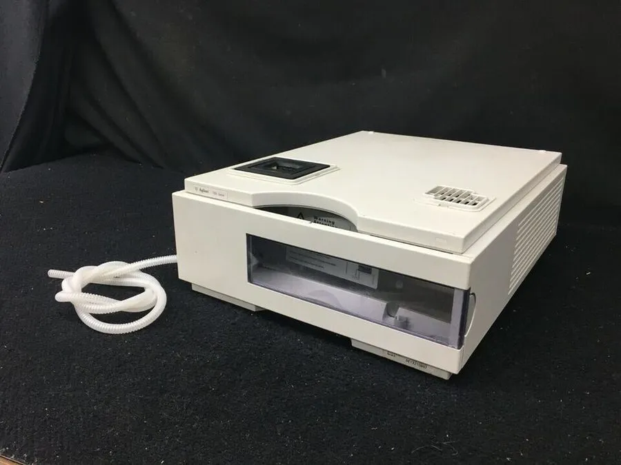 Хроматограф Agilent 1100 Series ALS Therm Autosampler Thermostat HPLC G1330B
