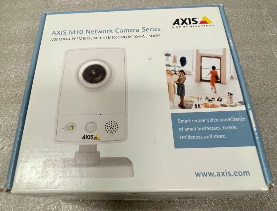 Камера AXIS Communications M1034-W 0522-004 Wireless Network Camera Open