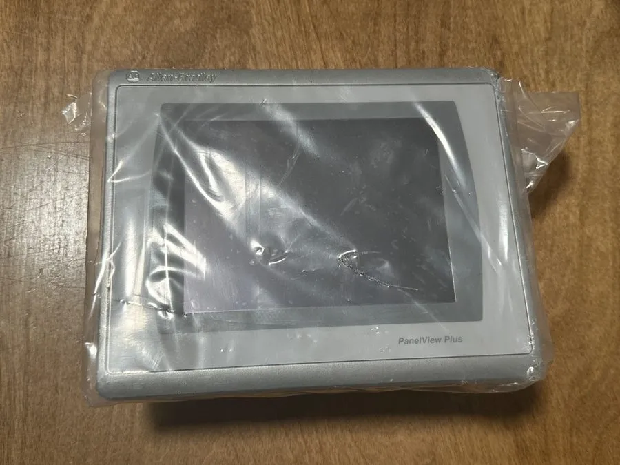 Панель оператора 2711P-T7C22A9P ALLEN BRADLEY HMI PanelView Plus 7 Graphic Termi