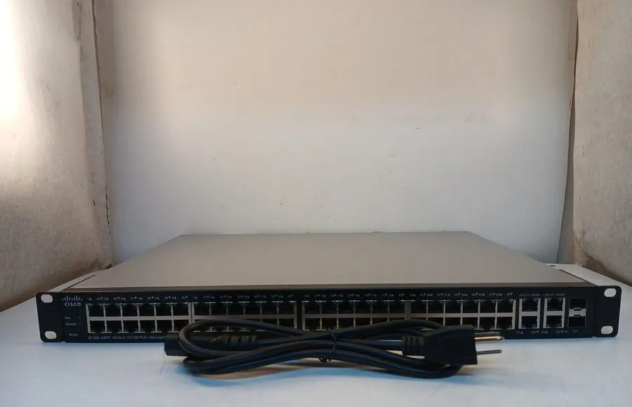 Коммутатор Cisco SF300-48PP-K9 48 port POE-+ switch with GIG uplink
