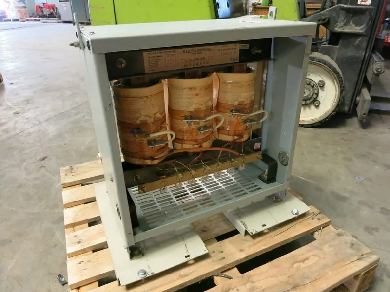 Трансформатор ACME 145 kVA 460 Delta 460Y/266 V 3PH Isolation Transformer DTGB01 — фото лота 3