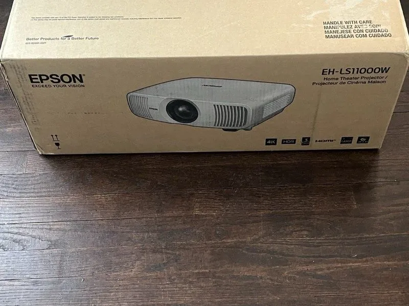 Проектор Epson Home Cinema LS11000 4K PRO-UHD Laser Projector White
