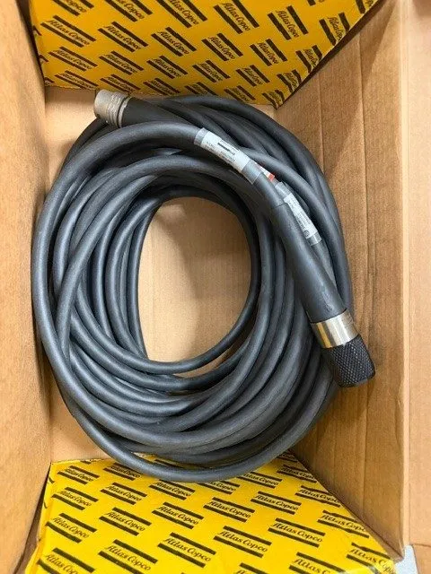 Кабель ATLAS COPCO MACHINE CABLE 4220379925 25m Extension Cable — фото лота 1