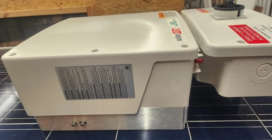 Инвертор Solar Edge Grid Tied 10kW AC Inverter model SE10000HD & 24 x 500W Optim — фото лота 2