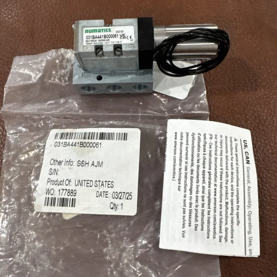 Электромагнитный клапан NUMATICS 031BA441B000061 PNEUMATIC SOLENOID VALVE, 24 Vo