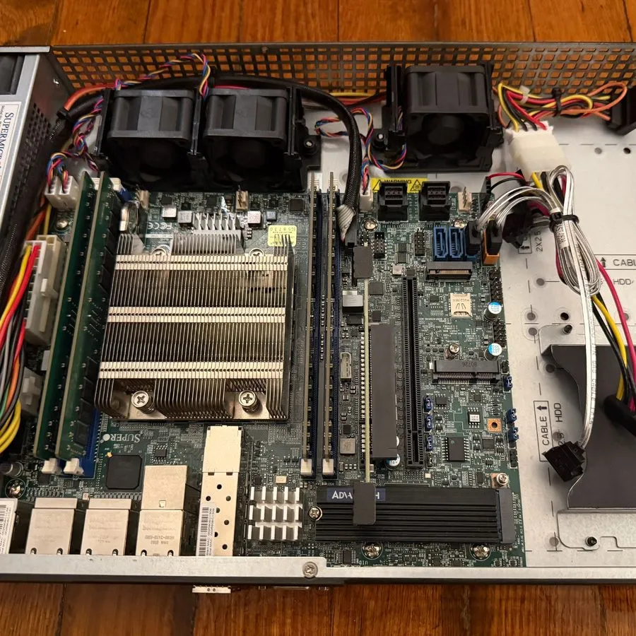 Сервер Supermicro 5019D-4C-FN8TP Xeon D-2123IT (4C/8T) 64GB DDR4 10GbE 480GB 1U