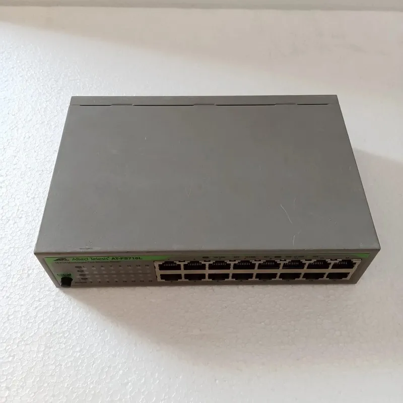 Коммутатор Allied Telesis AT-FS716L 16-port Ethernet Switch 100-240VAC