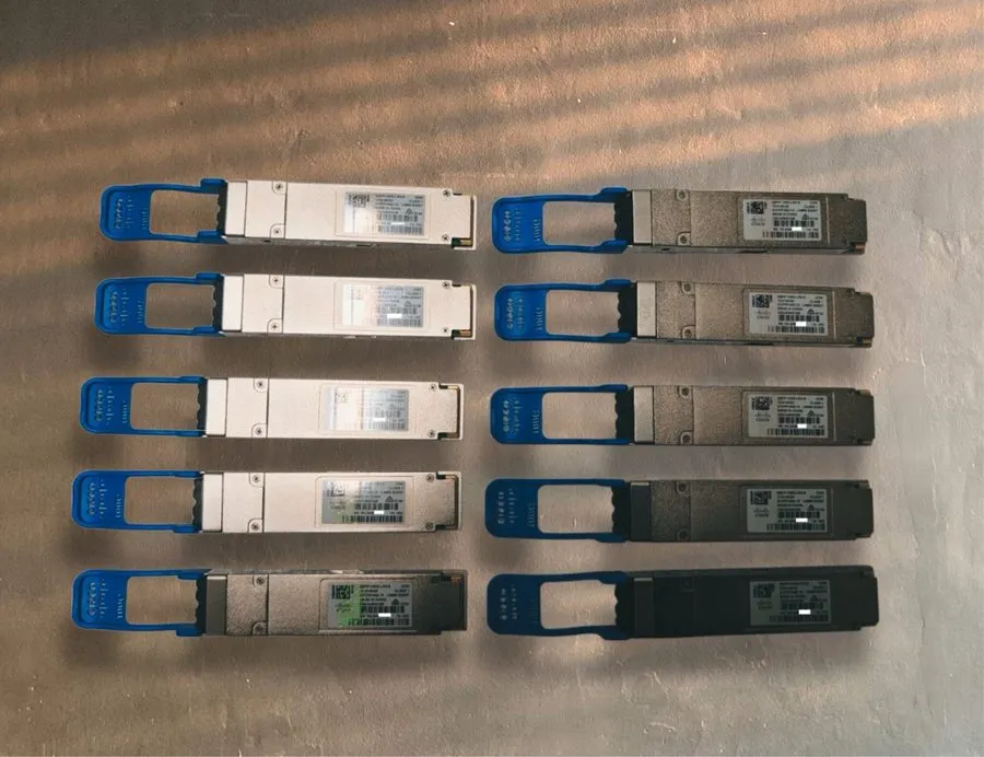 Трансивер Cisco QSFP-100G-LR-S. W/hologram
