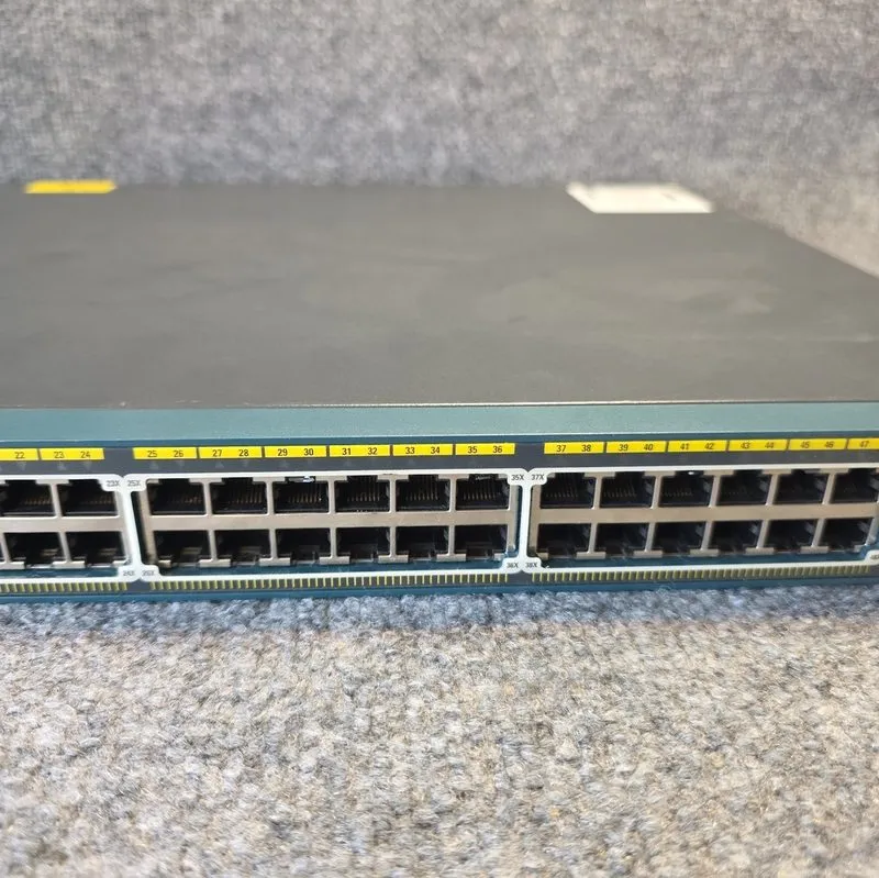 Коммутатор Cisco WS-C2960S-48FPD-L 48-Port PoE+ 740W 10G SFP+ Switch — фото лота 3