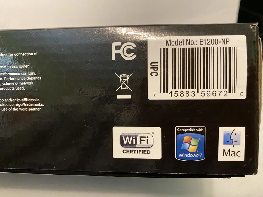 Маршрутизатор Cisco Linksys E1200 Wireless-N N300 Router 2.4GHz WiFi 4-Port