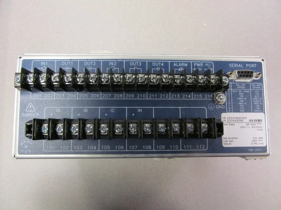 Реле защиты Ship SEL-551 OVERCURRENT RELAY RECLOSING 055100CX6X2X 220vdc