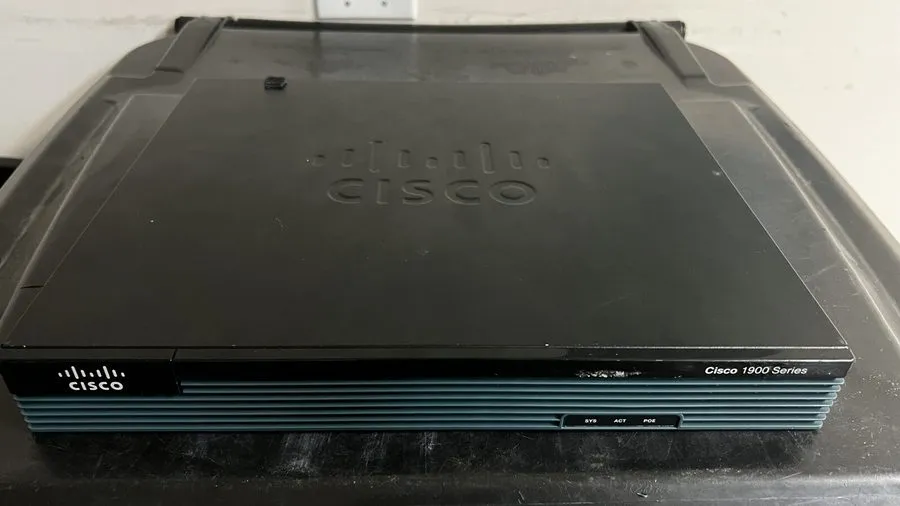 Маршрутизатор Cisco 1921 CISCO1921/K9 V05 2-Port Gigabit Integrated Service Rout