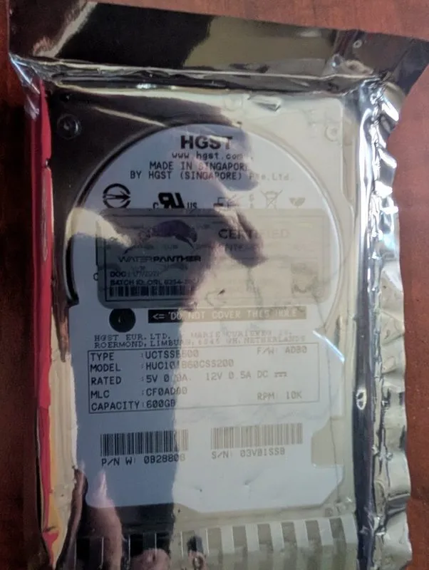 Жёсткий диск HUC101860CSS200 6DWVP Dell GEN13 600GB 10K RPM 12Gb/s 2.5"SAS Hard  — фото лота 3