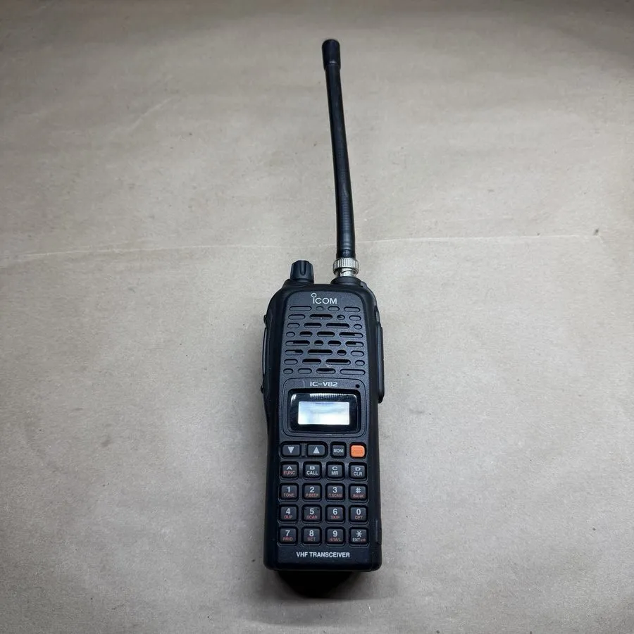 Радиостанция IC-V82 7W 3-7KM VHF Transceiver VHF Radio Walkie Talkie Handheld Tr