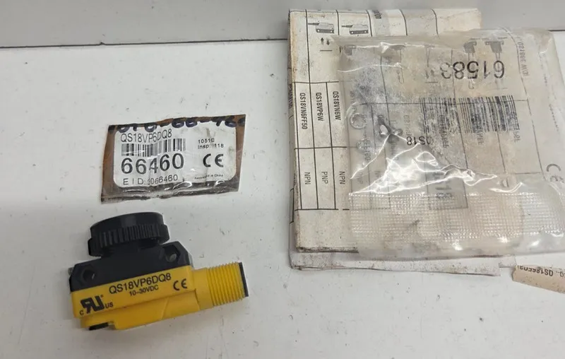 Фотоэлектрический датчик BANNER QS18VP6DQ8 All Purpose Photoelectric Sensor 10-3